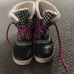 Sorel boots 9